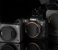 Rugged Storage-Equipped Camera Caps Image 7