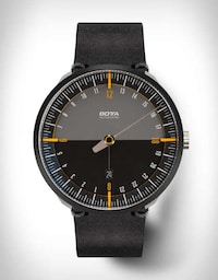 Minimalist Bauhaus-Inspired Timepieces Image 5