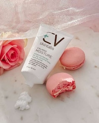 High-Quality Sensitive Skincare Image 7