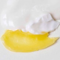 High-Quality Sensitive Skincare Image 8