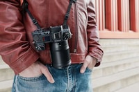 Magnetic DSLR Camera Carriers Image 3