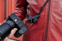 Magnetic DSLR Camera Carriers Image 4