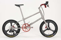 Custom-Made Foldable Titanium Bikes Image 2