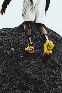 Technical Vibrant Tonal Sneakers Image 3