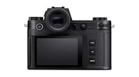Mirrorless 60-Megapixel Cameras Image 1