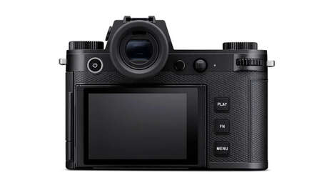 Mirrorless 60-Megapixel Cameras