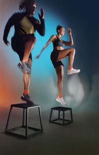 Performance-Focused Training Sneakers Image 5