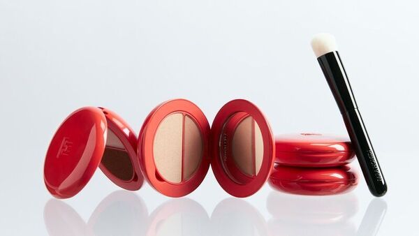 Multi-Dimensional Complexion Compacts: Fara Homidi's Essential Face ...