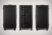 Luxe Retro-Inspired Luggage Designs Image 2