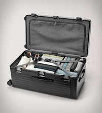 Luxe Retro-Inspired Luggage Designs Image 4