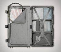 Luxe Retro-Inspired Luggage Designs Image 5