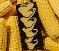 Corn-Infused Chocolate Bars Image 1