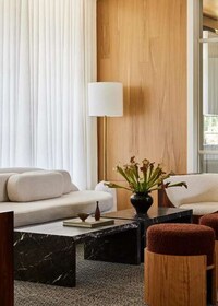 Functionally Elegant Modern Homes Image 1
