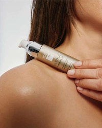 Multi-Dimensional Lifting Beauty Products Image 3