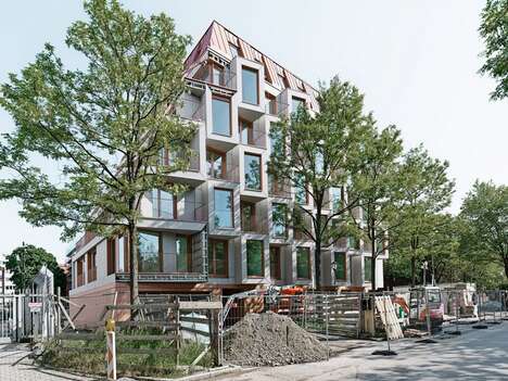 Pixelated Illusion Housing