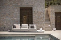 Modernist Modular Outdoor Furniture Image 6