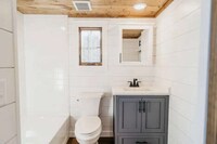 Spacious Portable Compact Bunkhouses Image 3