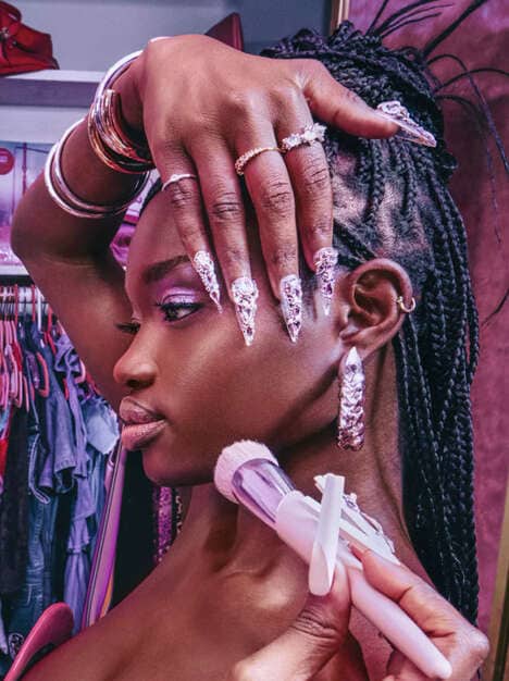 Celeb-Style Press-On Nails