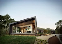 Hilltop Modern Rural Retreats Image 2