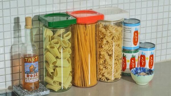 Modern Magnetic Food Containers