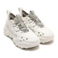 Chunky Perforated Sneaker Designs Image 2