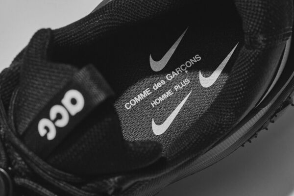 Minimal Trail-Ready Sneakers