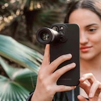 Pro-Grade Aftermarket Smartphone Lenses Image 3