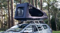 Lightweight Collapsible Vehicle Tents Image 6