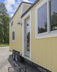 Micro-Living Portable Homes Image 3