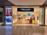 Vintage Duty Free Retailers