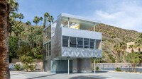 All-Metal Palm Spring Homes Image 1