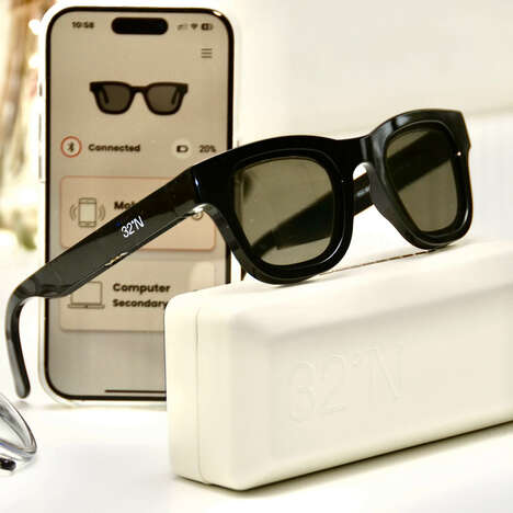Transforming Liquid-Lens Sunglasses