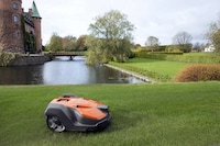 GPS-Powered Robot Lawnmowers Image 6