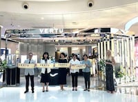 Web3 Smartphone Retailer Expansions Image 1