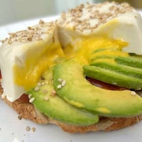 Runny Plant-Based Eggs Image 2