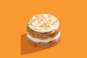 Mini Easter Dessert Cakes : Crumbl Carrot Cake