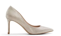 Varied Stylish Supportive Pumps Image 6