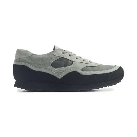 Hybrid Off-Road Urbanite Sneakers