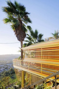 Colorfully Bright Hillside Homes Image 2