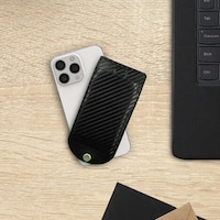 Multi-Purpose Cooling Wallets Image 6