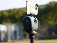 Athlete-Tracking Smartphone Mounts Image 6