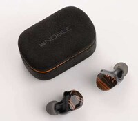 Posh Precision-Tuned Earbuds Image 2