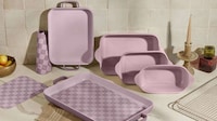 Pastel-Tonal Bakeware Capsules Image 1