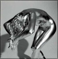 Silverized Living Sculptures Image 2