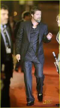 Celebrity ID Kicks Image 3