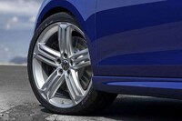 Ultrafast Hatchbacks Image 5