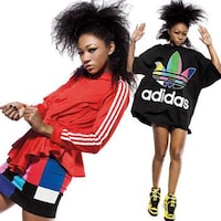 Multihued Winged Sneakers Image 8