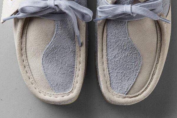Waved Graphic Moccasin Shoes