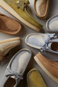 Waved Graphic Moccasin Shoes Image 2