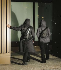 Modernized Ergonomic Sling Bags Image 4
